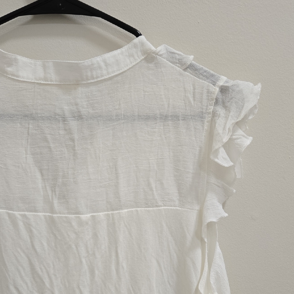 Ember Ruffle Button-Down Blouse - Picture 7 of 12